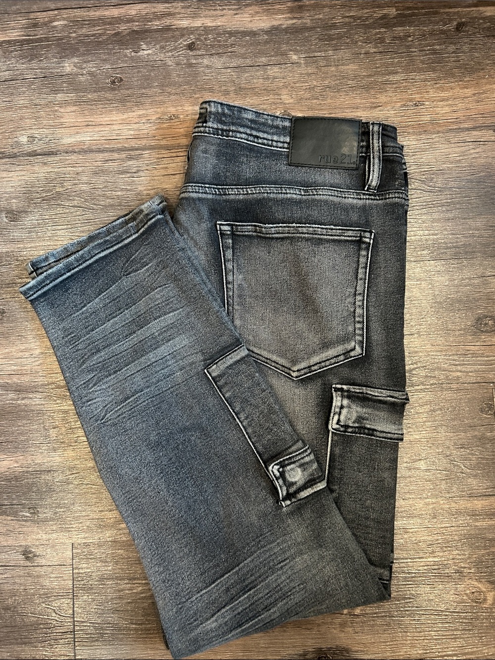 Rue21 Men's Washed Black Skinny Cargo Jeans